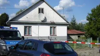 Mężczyznę zabito w jego domu (fot. policja)
