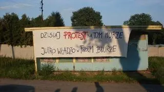 Mieszkańcy Górzykowa domagają się remonty drogi 