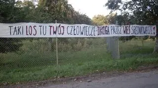 Mieszkańcy Górzykowa domagają się remonty drogi 