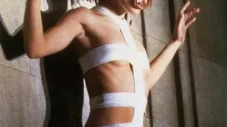 Milla Jovovich w "Piątym elemencie", do którego kostiumy zaprojektował Gaultier (fot