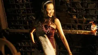 Miss Singapuru, Lilian Lee w kopalni Luiza.