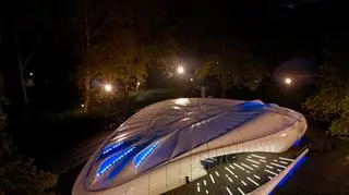 Mobilny Pawilon Sztuki Chanel jeden z przystanków miał w nowojorskim Central Parku (fot. Zaha Hadid Architects)