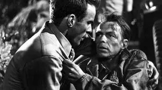 Montgomery Clift i Frank Sinatra w filmie "Stąd do wieczności"