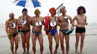 Morsy we Francji (PAP)