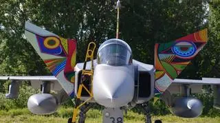 Motyw tygrysi w czeskim wydaniu na Gripenie