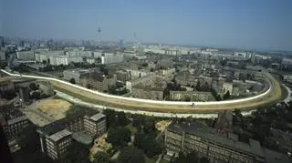 Mur berliński sfotografowany w maju 1981 roku z helikoptera