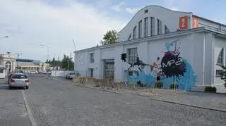 Murale na "Empedwójce"