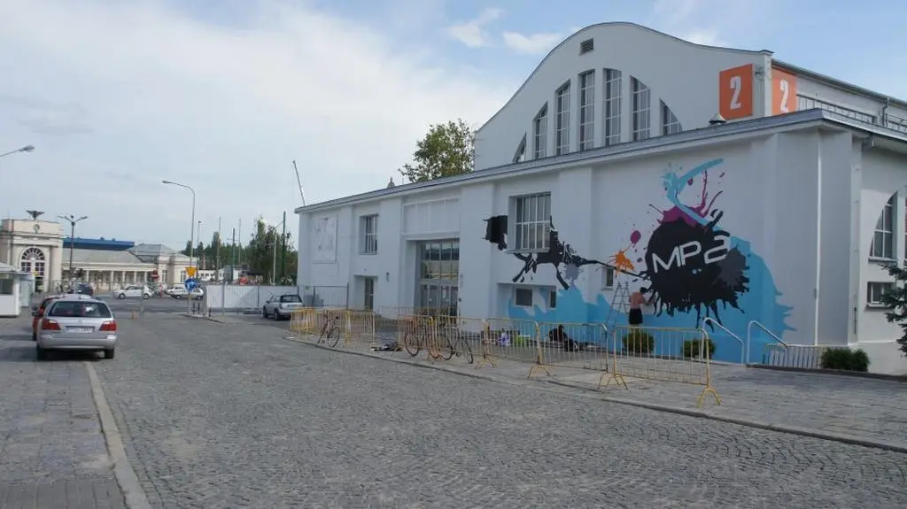Murale na "Empedwójce"