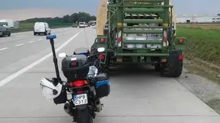 Na autostradę kierowcę ciągnika wyprowadziła nawigacja