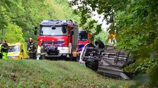 Na drodze wojewódzkiej nr 434 zderzyły się cztery samochody