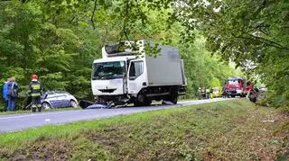 Na drodze wojewódzkiej nr 434 zderzyły się cztery samochody