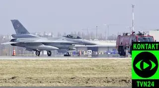 Na lotnisko przybyła straż pożarna (foto: Maciej Nowicki)