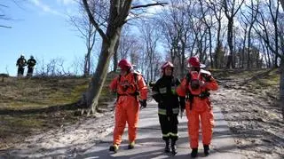 Na miejsce pojechały 4 zastępy ratownictwa chemicznego