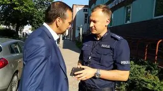 Na miejscu interweniuje policja