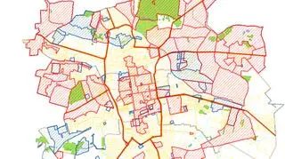 Na niebiesko - obowiązujący plan miejscowy. Na czerwono - miejsca, gdzie plan jest dopiero opracowywany