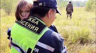 Na trop dziewczynki ratowników naprowadził jej pies