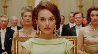 Natalie Portman jako Jacqueline Kennedy