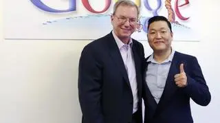 Nawet prezes Google Eric Schmidt chwali się, że potrafi tańczyć "ujeżdżanie konia"