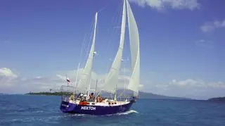 Nekton pod pełnymi wiatrami 