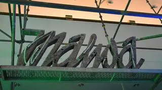 Neon Malwa uratowano cudem