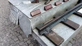Nie wiadomo kto i dlaczego zniszczył pomnik 