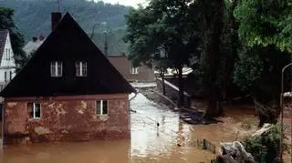 Niektóre domy zalane były do pierwszego piętra