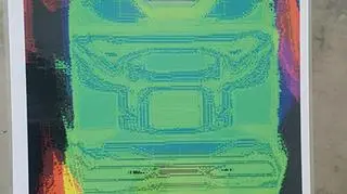 Niepublikowane wcześniej zdjęcie z georadaru ma pokazywać tył pociągu