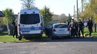 Obława trwa od niedzielnego poranka