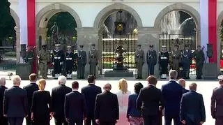 Official ceremony in front of the Tomb of the Unknown Soldier in Warsaw