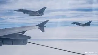 Operacja AAR (Air-to-Air Refueling) niemieckich myśliwców Eurofighter Typhoon i brytyjskich samolotów Panavia Tornado nad Morzem Północnym.