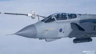 Operacja AAR (Air-to-Air Refueling) niemieckich myśliwców Eurofighter Typhoon i brytyjskich samolotów Panavia Tornado nad Morzem Północnym.