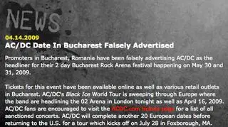 Organizatorzy w Rumunii fałszywie promowali koncert AC/DC jako główne wydarzenie drugiego dnia festiwalu - pisze zespół na swojej stronie "acdc.com"