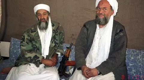 Osama bin Laden (z lewej) 