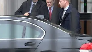 Ostatnio na piechotę - tym razem już samochodem (PAP/Paweł Supernak)
