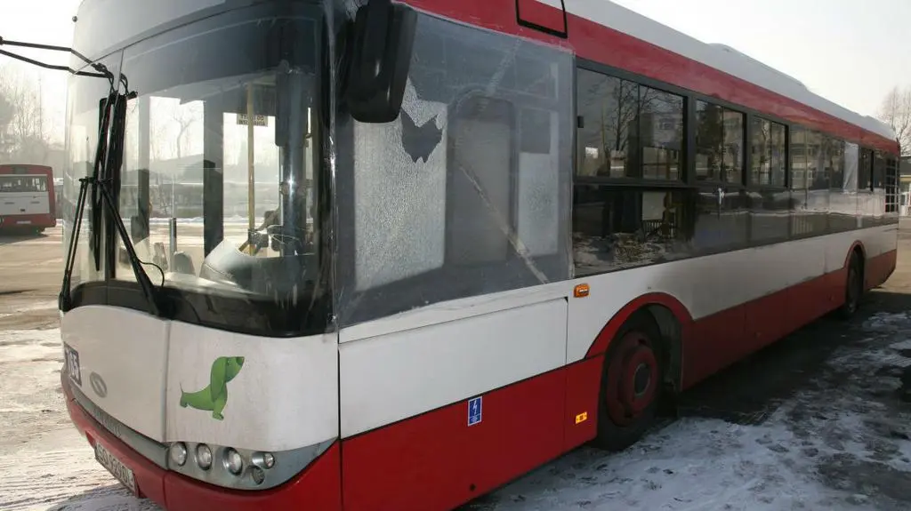 Ostrzelany autobus