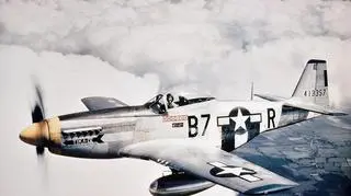 P-51D-5NA nr 44-13357 z 374. Eskadry Myśliwskiej United States Army Air Forces