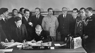 Pakt neutralności pomiędzy ZSRR i Japonią miał obowiązywać do kwietnia 1946 roku