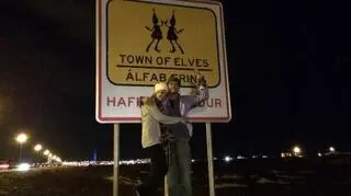 Para na wakacjach na Islandii