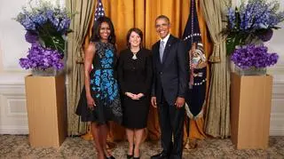 Para prezydencka Barack i Michelle Obama i prezydent Kosowa Atifete Jahjaga 