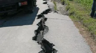 Pęknięcie ziemi w prowincji Aceh (Fot