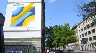 Pierwszy mural Wyższej Szkoły Bankowej