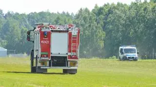 Pilot i pasażer zginęli w wyniku wypadku samolotu, do którego doszło w miejscowości Bobrowniki koło Łowicza