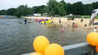 Plaża nad jeziorem Rusałka