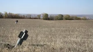 Pociski z ładunkami kasetowymi odnalezione i zbadane przez HRW w Donbasie