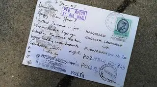 Pocztówka była uszkodzona 
