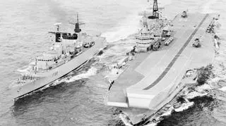 Podstawą Royal Navy podczas wojny o Falklandy były trzy lotniskowce