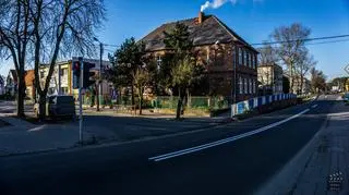Podwójna ciągła uniemożliwia wjazd w ul. Krótką