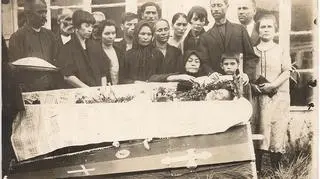 Pogrzeb chłopski w Bułgarii, 1920 rok