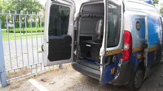 Pojazd jest poważnie uszkodzony