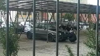 Policja bada samochód, którym miał kierować 22-latek